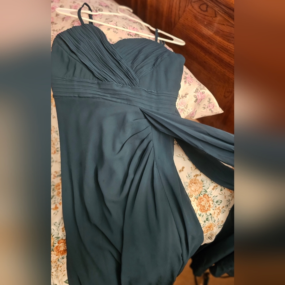 Elegant Dark Green Evening Dress